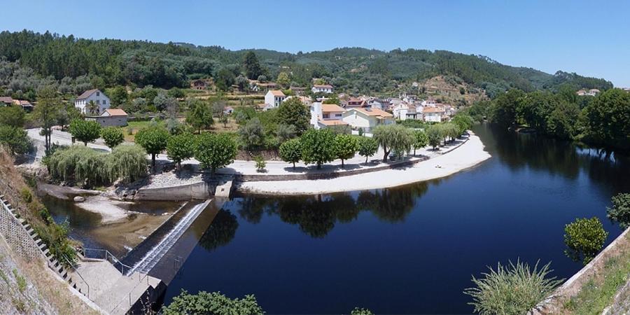 Вілла Casinha Da Deolinda Алдея-даш-Деш Екстер'єр фото